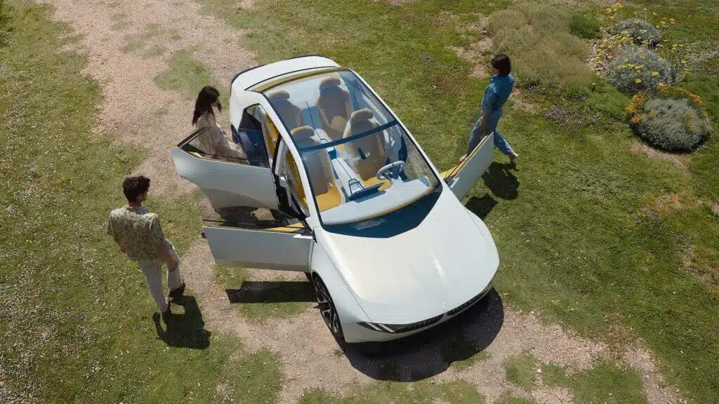 wwwvendecocheesbmwneueklasseevconcept1 Adquirimos coches con Deudas y otras Cargas Fiscales